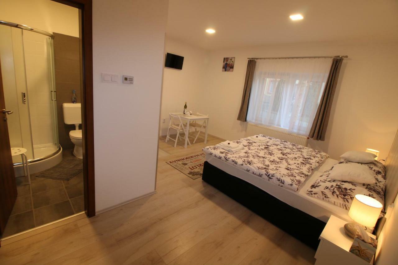 Szent Ivan Apartman エゲル エクステリア 写真